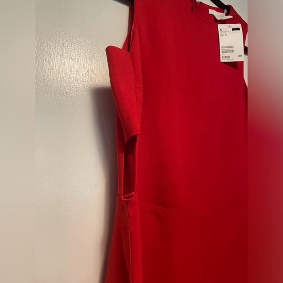 H&M BNWT Red Cut Out Dress Size 6 - Picture 2 of 9